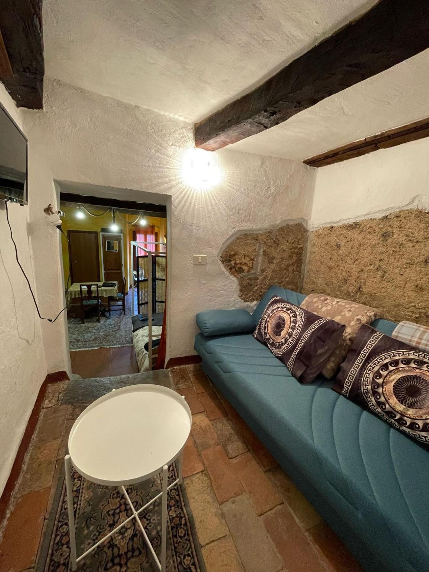 Apartamento Dimora Della Rupe Pitigliano Exterior foto